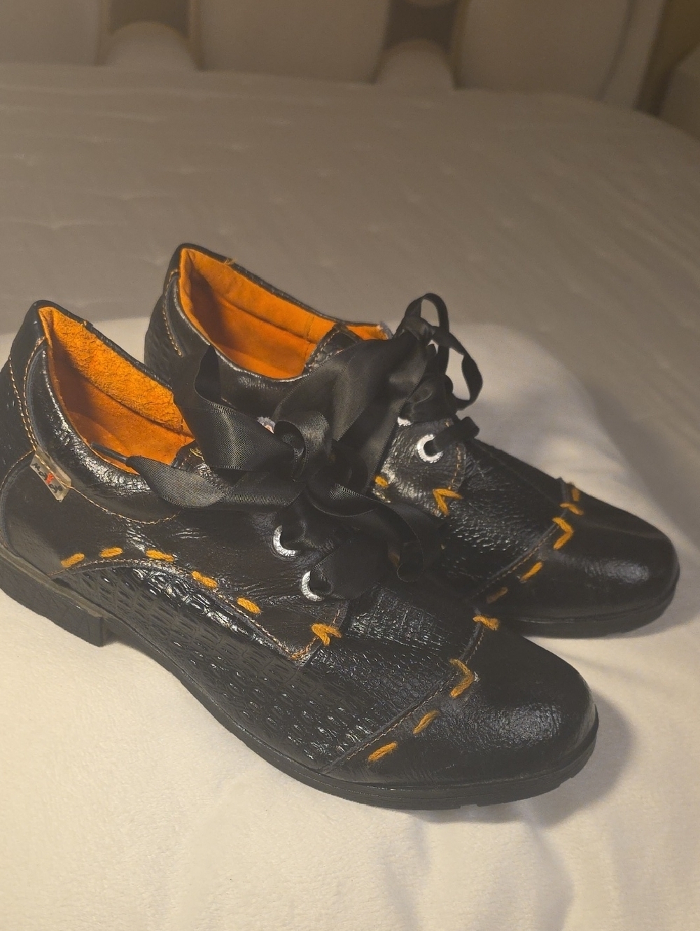 Tma Eyes Black Leather Lace-Up Shoes with Orange Stitching Size 40